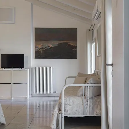 Academia Apart Otel
