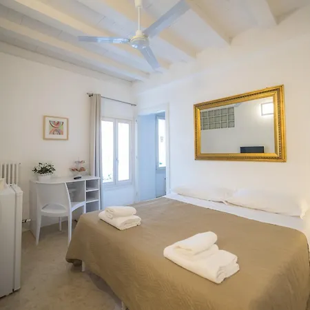 Academia Apart Otel 3*